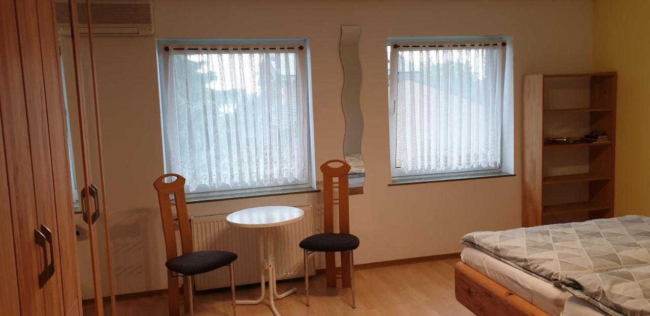 Gaestezimmer Junglas Bornheim  Ngoại thất bức ảnh