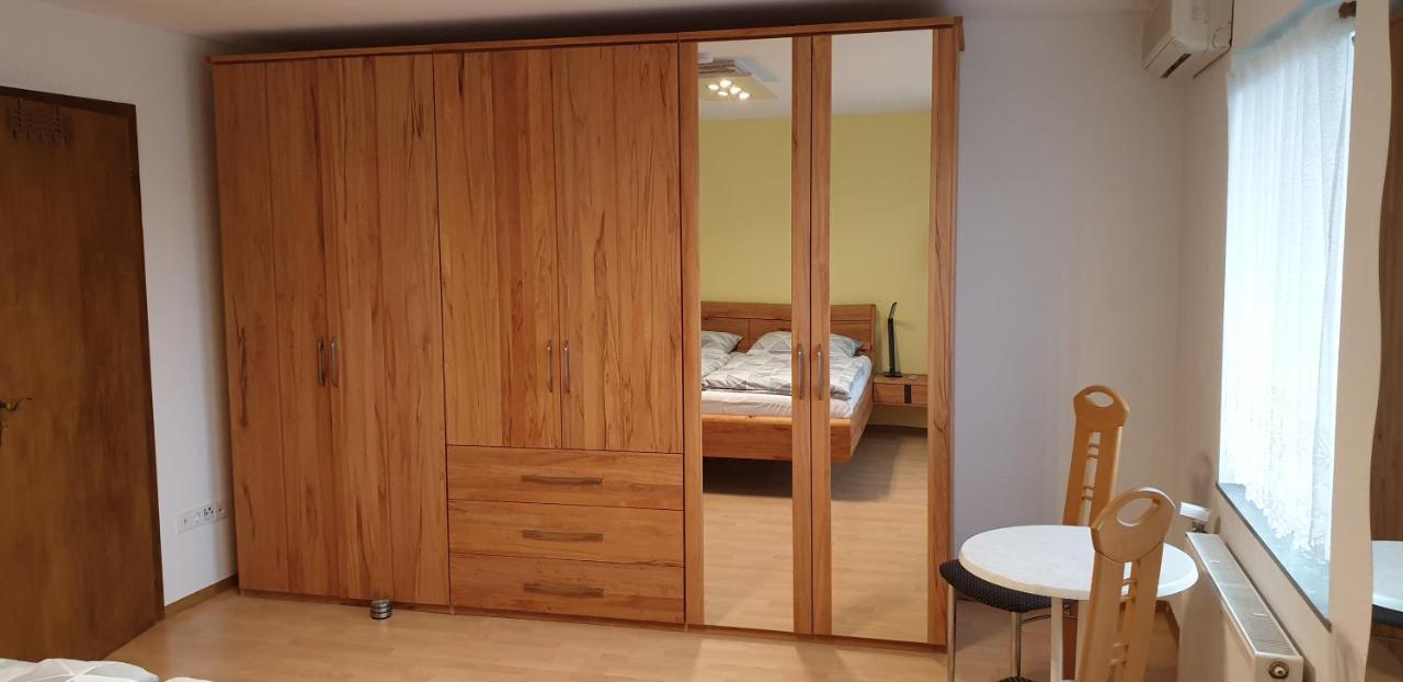 Gaestezimmer Junglas Bornheim  Ngoại thất bức ảnh