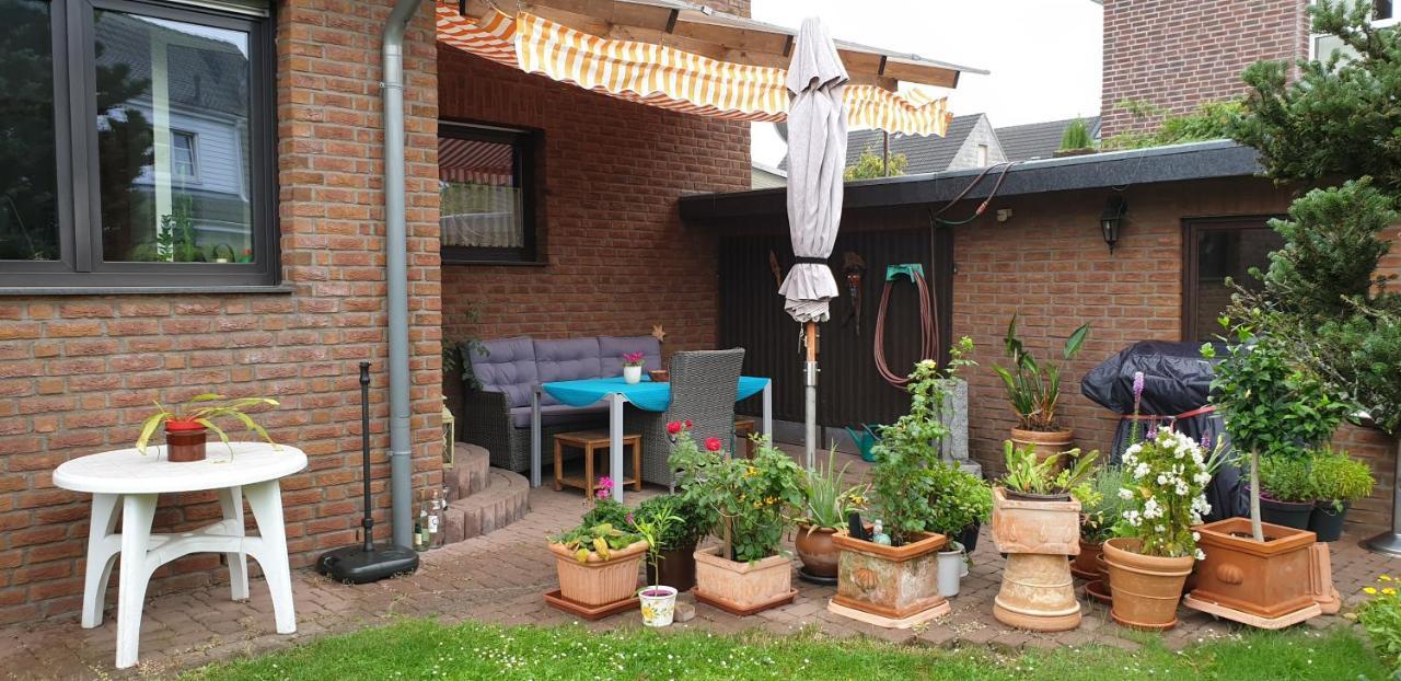 Gaestezimmer Junglas Bornheim  Ngoại thất bức ảnh